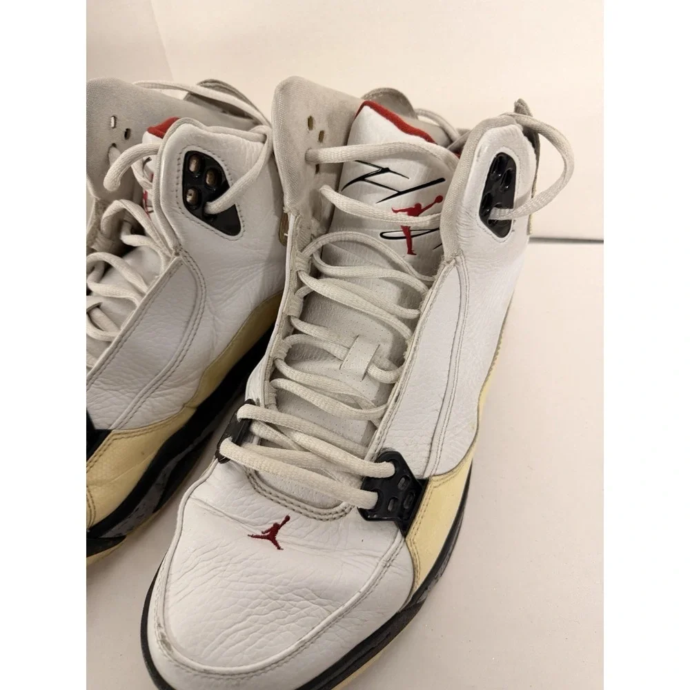 Jordan Ol' School 3 III White Cement Varsity Red Black 375512-162 Men's Size 12